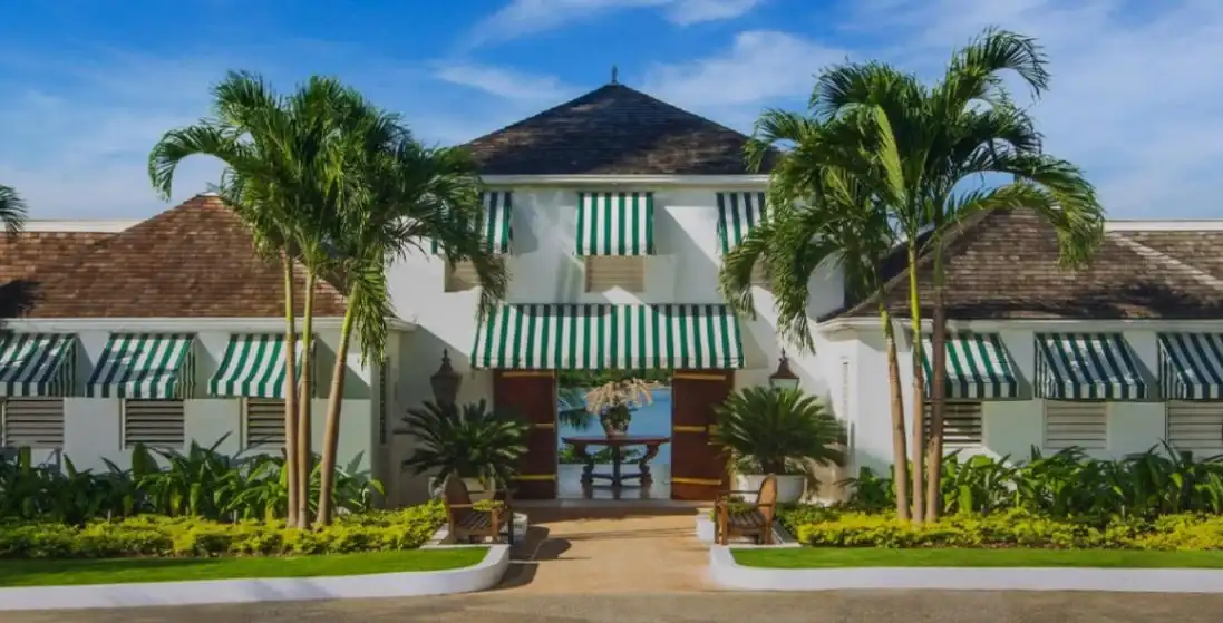 Round hill hotel and villas-1